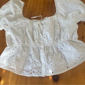 NWT American Eagle Outfitters Summer Eyelet Poof sleeves cotton women L cropped